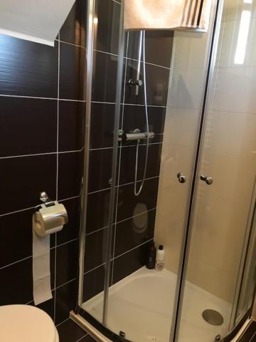 Apartman Innova Zlín エクステリア 写真